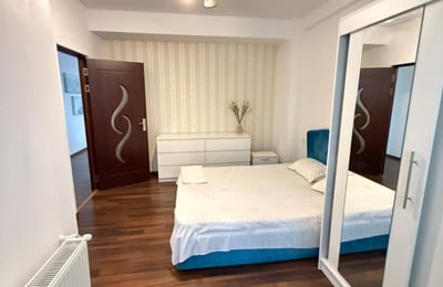 Rental of spacious 2-room apartments, 60 m², Faleza Nord, Constanța, Romania